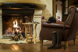 palatsi kartano hotelli ravintola majoitus huoneistot huoneet Puolassa Mazury