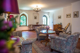 palatsi kartano hotelli ravintola majoitus huoneistot huoneet Puolassa Mazury